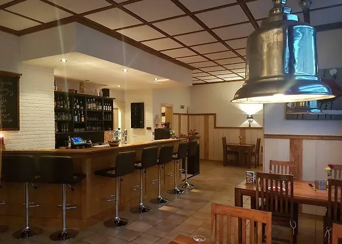 Alte Schleuse イン